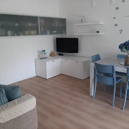 דירה Villaggio Olimpia ביביונה