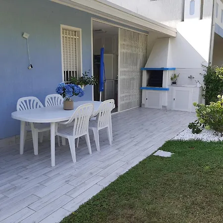 Villaggio Olimpia ביביונה